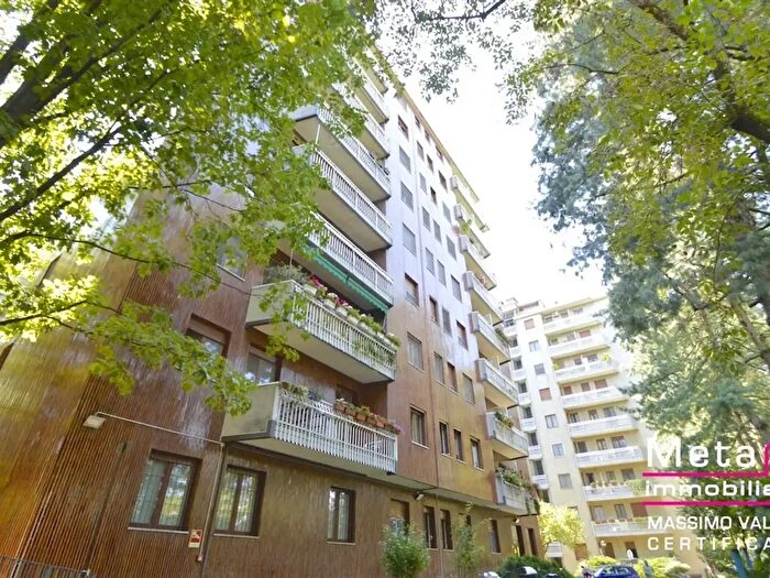 Appartamento trilocale in affitto in Via Triulziana, San Donato Milanese