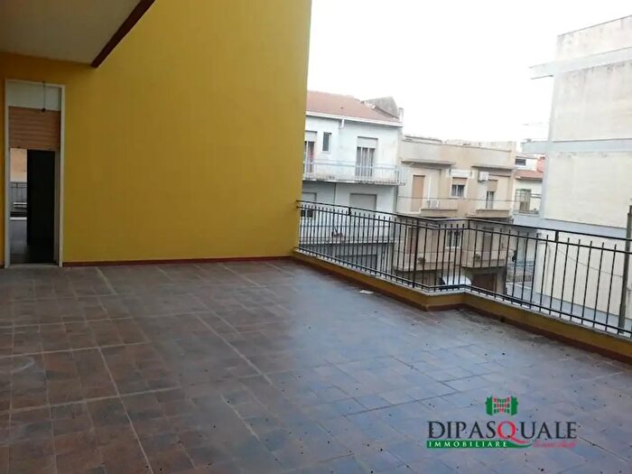 Appartamento con 7 locali in affitto in Via Torricelli, Ragusa