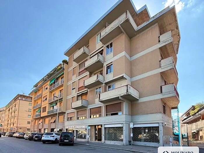 Appartamento quadrilocale in vendita in Via Pietro Francavilla Firenze Fi, Firenze