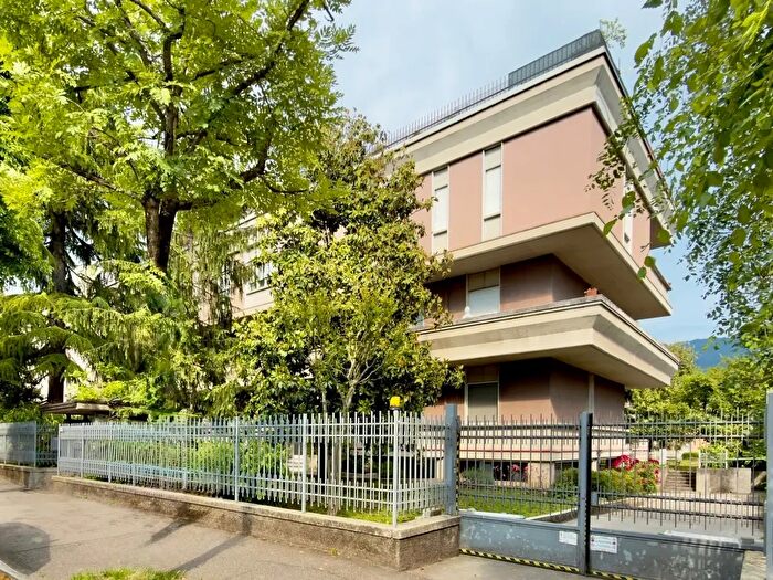 Appartamento quadrilocale in vendita in Via Sorelle Agazzi, Brescia