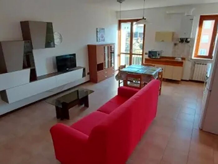 Appartamento bilocale in affitto in Via Peter Paul Rubens, Sesto Calende