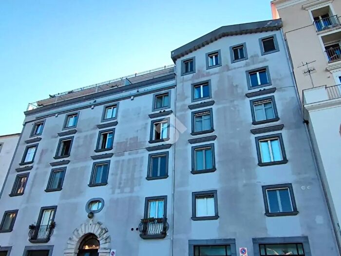 Appartamento trilocale in vendita in Via Bausan, Gaeta