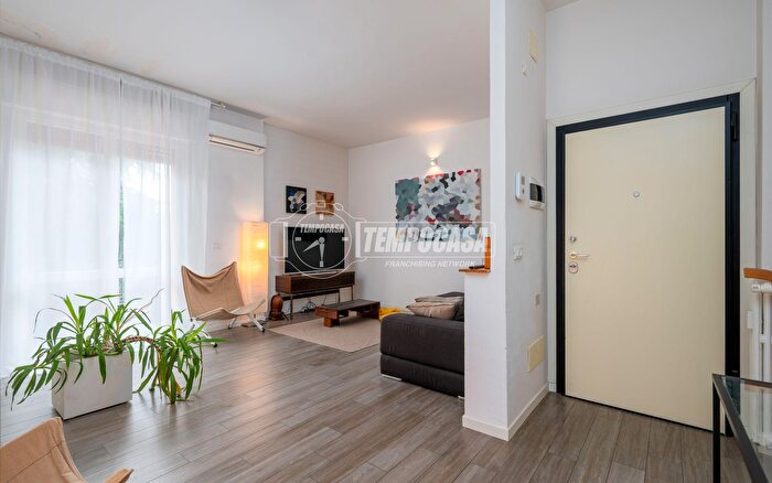 Appartamento trilocale in vendita in Via Antonio Stradivari Reggio Emilia, Reggio Emilia