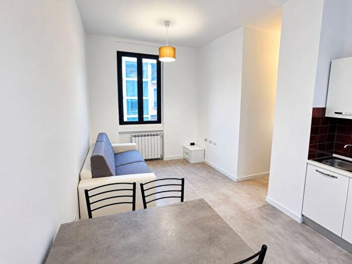 Appartamento trilocale in affitto in Via Padova, Parco Trotter, Milano