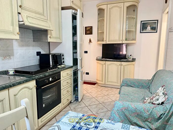 Appartamento trilocale in vendita in Via Matteotti, San Vincenzo