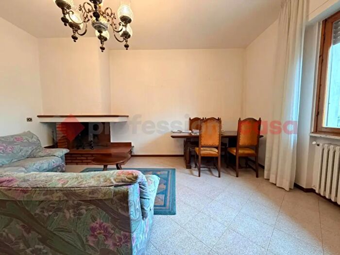 Appartamento quadrilocale in vendita in Via Giotto, Montemurlo