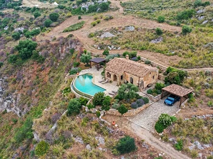 Casa monolocale in vendita in Ss Km, Ragusa