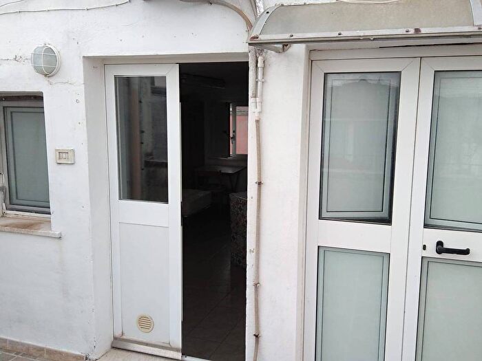 Appartamento monolocale in affitto in Via Giuseppe Gattini, Centro, Matera