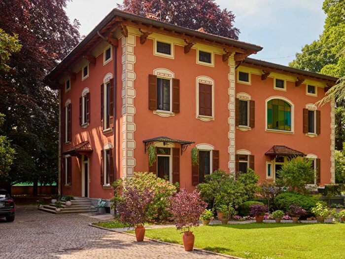 Case in Vendita e in Affitto - 3