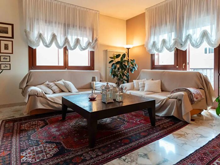 Appartamento con 5 locali in vendita in Cittadella