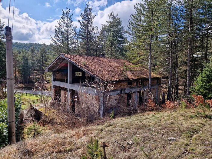 Casa trilocale in vendita in Campo Di Giove