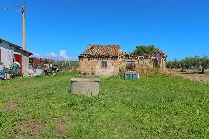 Casa monolocale in vendita in Località Coste Lanciano, Roseto Degli Abruzzi