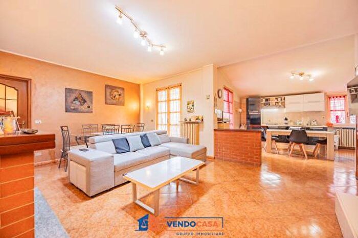 Appartamento quadrilocale in vendita in Via Giorgio Gondolo, Chiusa Di Pesio