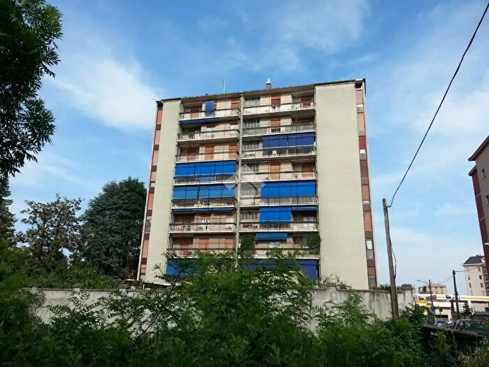 Appartamento trilocale in vendita in Via Ercole Ferrario, Gallarate