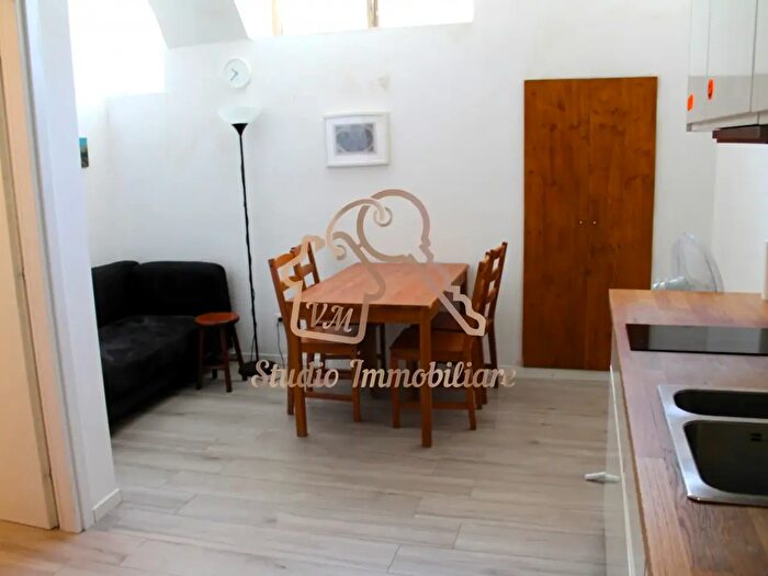 Appartamento trilocale in vendita in Via Abetone d, Roma