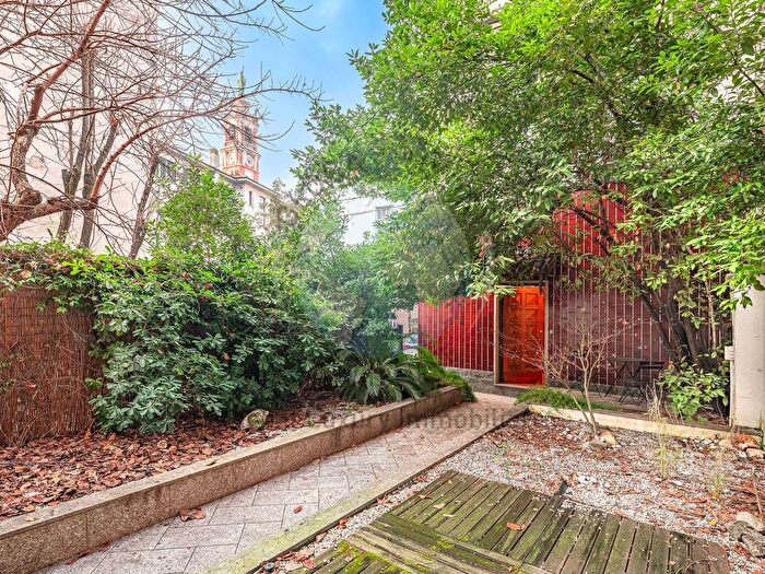 Appartamento quadrilocale in affitto in Moscova, Milano