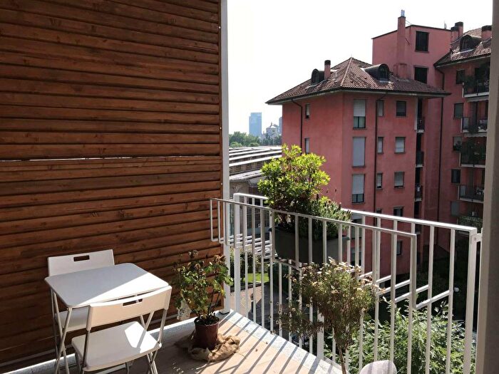 Appartamento bilocale in affitto in via via monviso, Paolo Sarpi, Milano