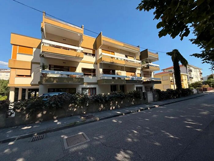 Appartamento bilocale in vendita in Via Boccherrini, Vittorio Veneto