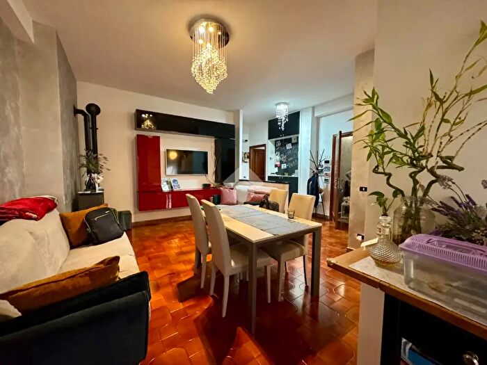 Appartamento quadrilocale in vendita in Via Cristoforo Colombo, Sonnino