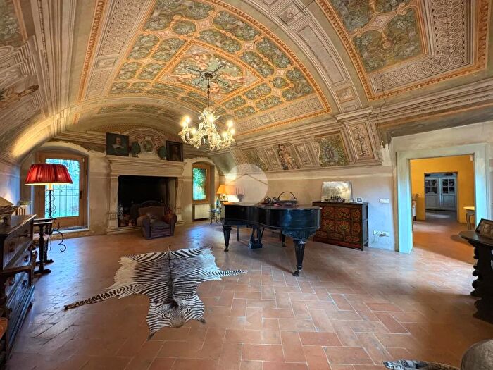 Casa con 15 locali in vendita in Via Mariola, Gussago