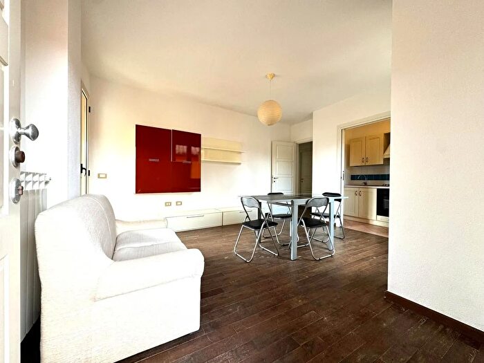 Appartamento trilocale in vendita in Via dellEdera, Nuoro