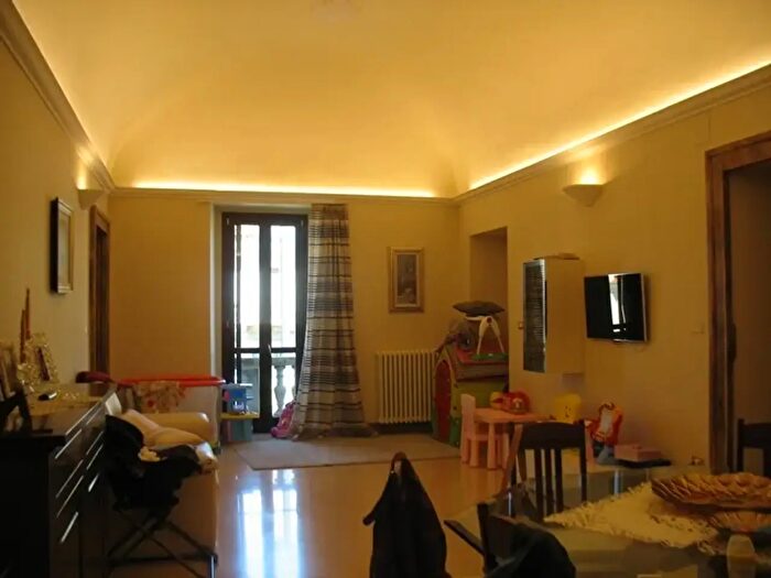 Appartamento con 5 locali in vendita in Viale Regina Margherita, Pianella