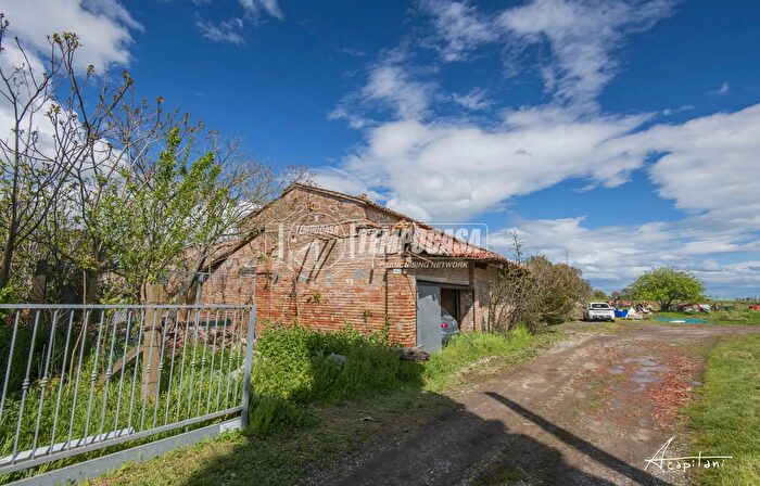 Casa con 5 locali in vendita in Via San Giorgio, Cesena