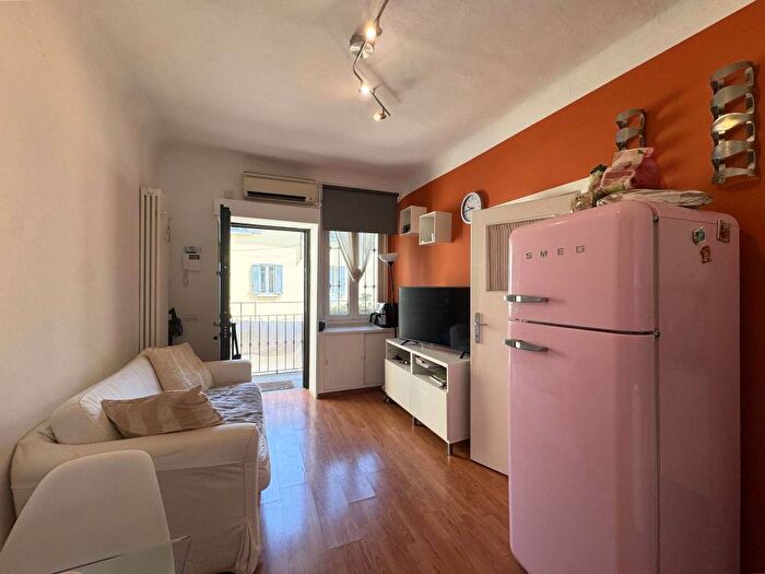 Appartamento bilocale in affitto in Via Bergamo, Montenero, Milano