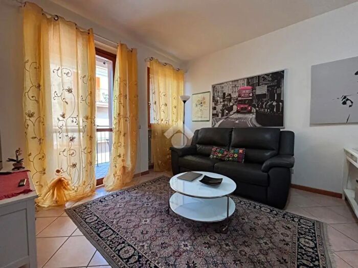 Appartamento trilocale in vendita in Via Anna Frank, Agnadello