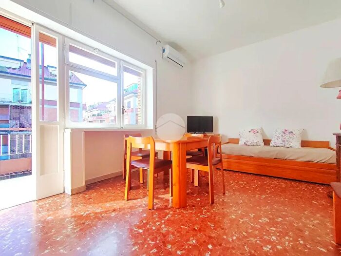 Appartamento bilocale in vendita in Via Antonio Fogazzaro, Roma