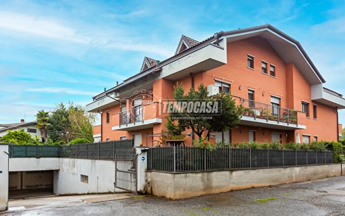 Appartamento con 5 locali in vendita in Via Settimo, San Mauro Torinese