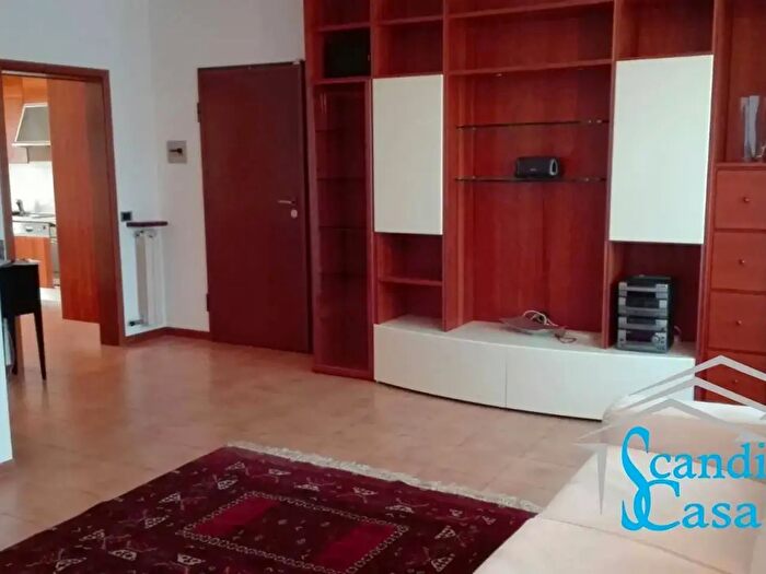 Appartamento quadrilocale in affitto in Via Vivaldi, Scandicci