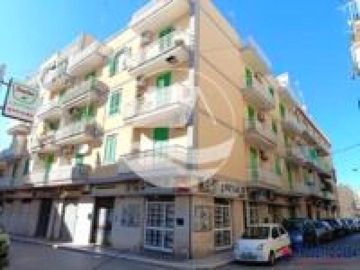 Appartamento trilocale in vendita in Via Rosa Picca G, Molfetta