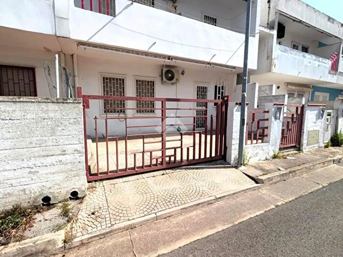 Appartamento trilocale in vendita in Via Benedetto Croce, Margherita Di Savoia