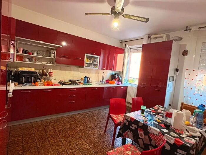 Appartamento con 6 locali in vendita in Via IV Novembre, Vigonovo