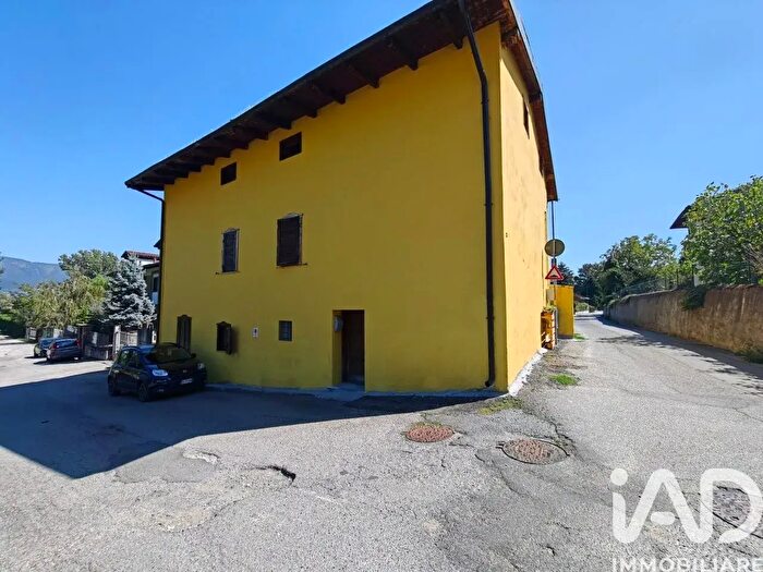 Appartamento con 6 locali in vendita in Via Bertassi, Sant'Ambrogio Di Torino