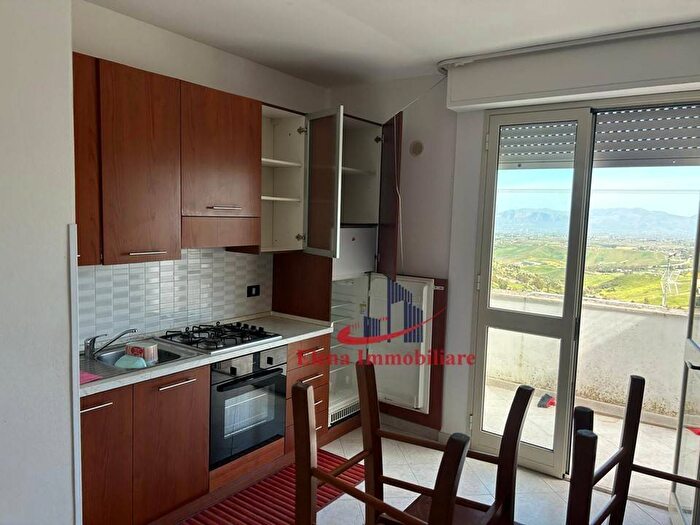 Appartamento trilocale in affitto in Via Pier Paolo Pasolini, Pedemontana, Alcamo