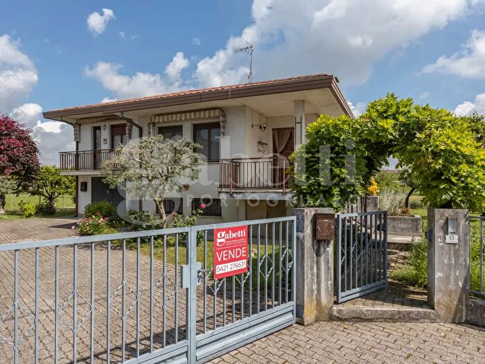 Casa quadrilocale in vendita in Via Visentini, Fossalta Di Portogruaro
