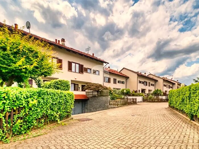 Casa con 5 locali in vendita in Via Val della Torre, Pianezza