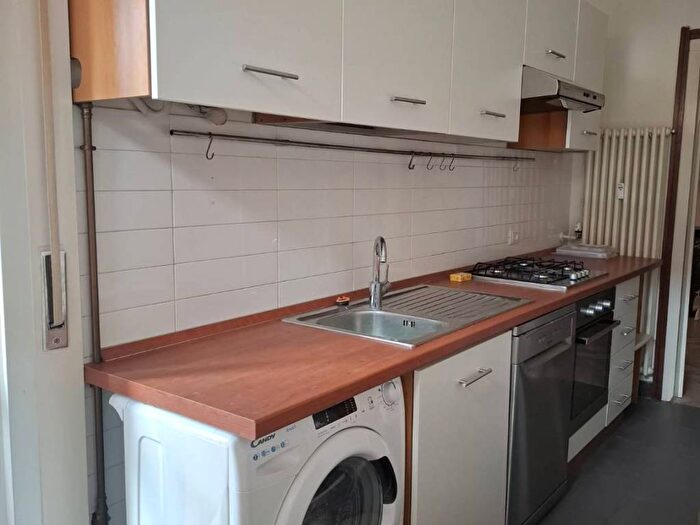 Appartamento trilocale in affitto in Via Luigi Mainoni dIntignano, Prato Centenaro, Milano