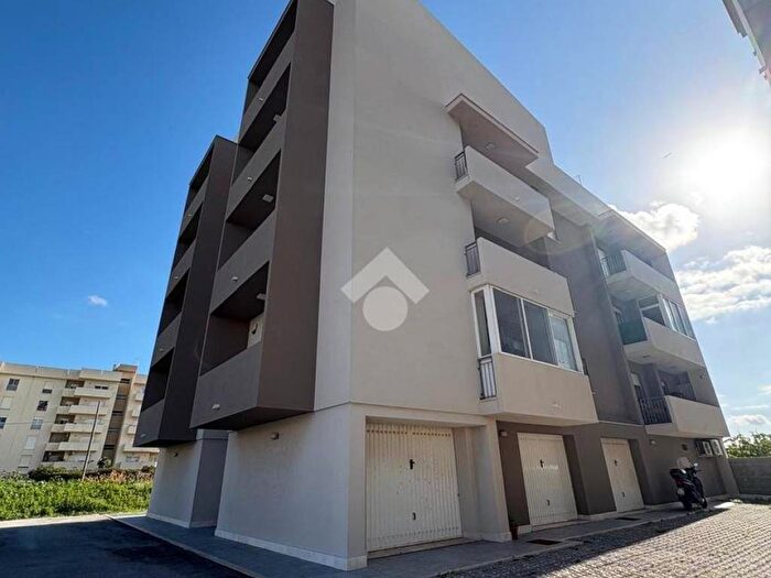 Appartamento trilocale in affitto in Via Sen Giuseppe Maggio, Centro, Trapani