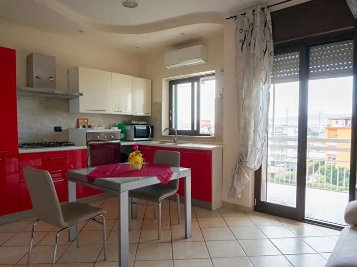 Appartamento trilocale in vendita in Via Marinone, Giugliano In Campania