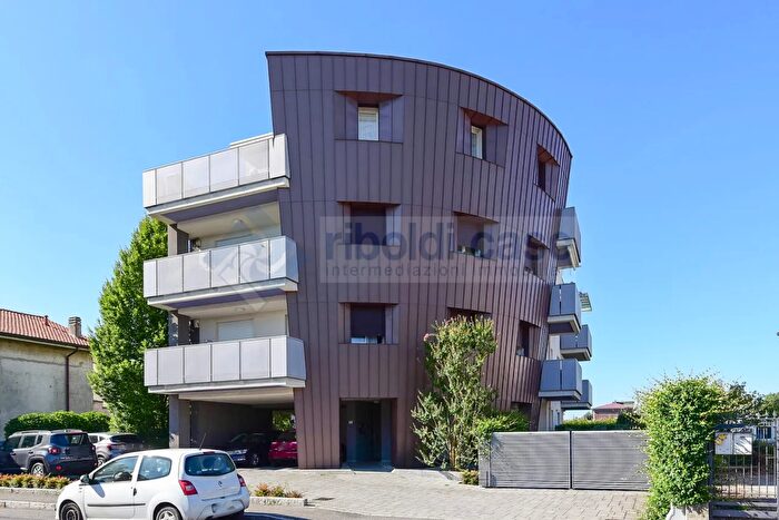 Appartamento trilocale in vendita in Mariano Comense