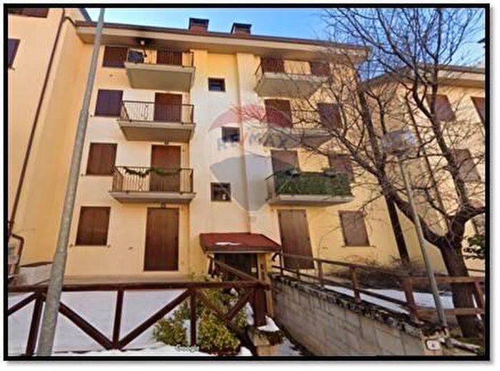 Appartamento bilocale in vendita in Via delle Betulle, Lucoli