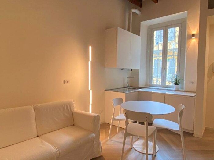 Appartamento bilocale in affitto in Bocconi, Milano