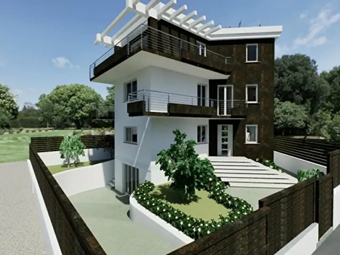 Casa con 7 locali in vendita in Arezzo