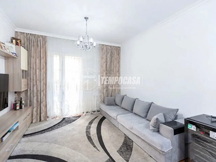 Appartamento trilocale in vendita in Via Magenta C, Verona