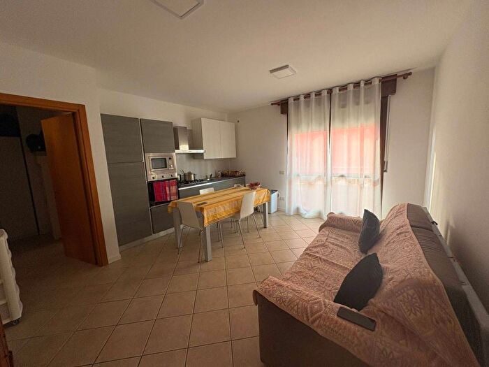 Appartamento bilocale in affitto in Via Fratelli Bandiera, Montecchio Maggiore Alte Ceccato, Montecchio Maggiore