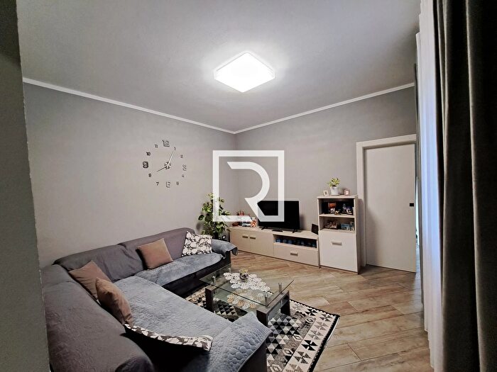 Casa quadrilocale in vendita in Via Bassa Ravenna, Ravenna