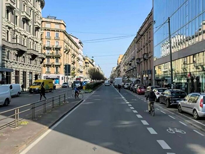 Appartamento bilocale in affitto in Pasteur, Milano